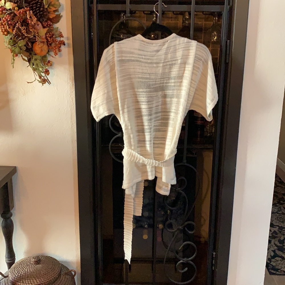 Sweater - Picture 5 of 5
